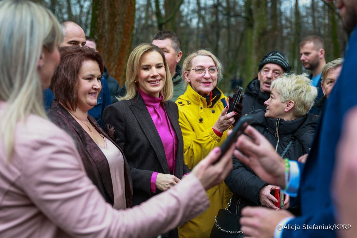 💬 To będzie coś znacznie więcej niż tylko miejsce pracy. To otwarcie drogi do większej samodzielności i samorealizacji. Christopher Reeve, amerykański aktor znany z roli Supermana, który po wypadku jeździeckim został sparaliżowany, powtarzał: “Niepełnosprawność nie jest
