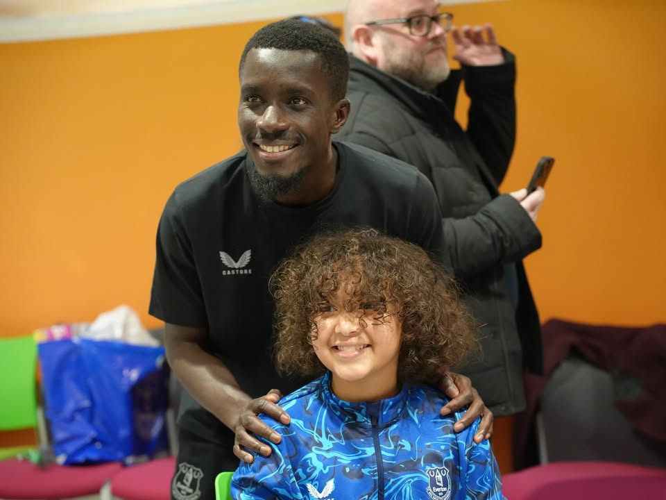 Making special memories <a href="/Everton/">Everton</a> 💙 

#ChristmasAtAlderHey #EFC #Everton