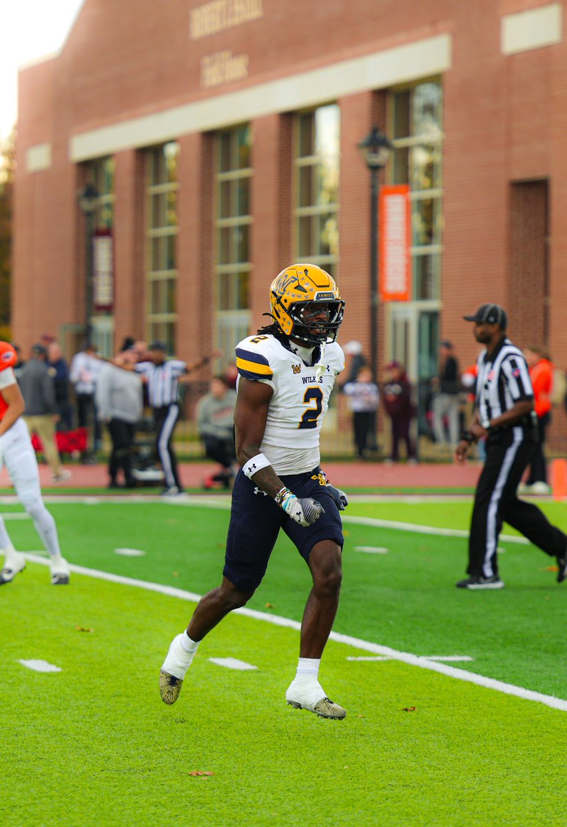 1xmikeyyy's tweet image. 1–2 years of eligibility remaining, including my redshirt year. 6’0”185 lbs
 CB / Nickel
Career Stats:
• 3 INT
• 14 PBU
• 2.5 TFL
• 97 Total Tackles (71 Solo)
1x All landmark HM⭐️
(Transcript on hand)
#blessed #AGTG #Factor