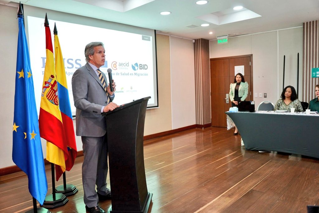 El coordinador de la Cooperación Española en Colombia, Miguel González, reafirmó el compromiso con la protección del derecho a la salud y la atención a población migrante.

El proyecto #PAISSaludYMigración  es muestra de que la solidaridad se construye con presencia territorial.
