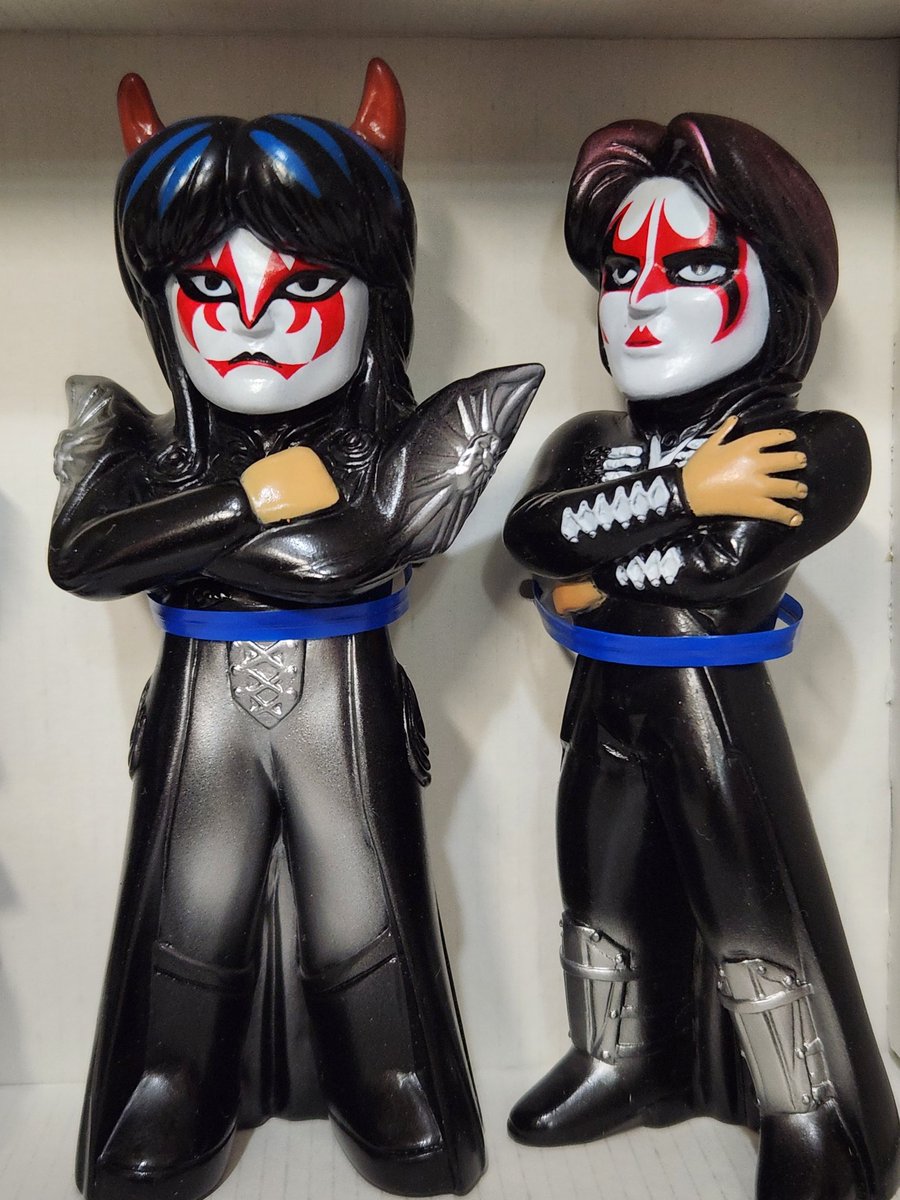 以前、マーミットさんでお手伝いした 『聖飢魔II』のマスコット•ソフビ