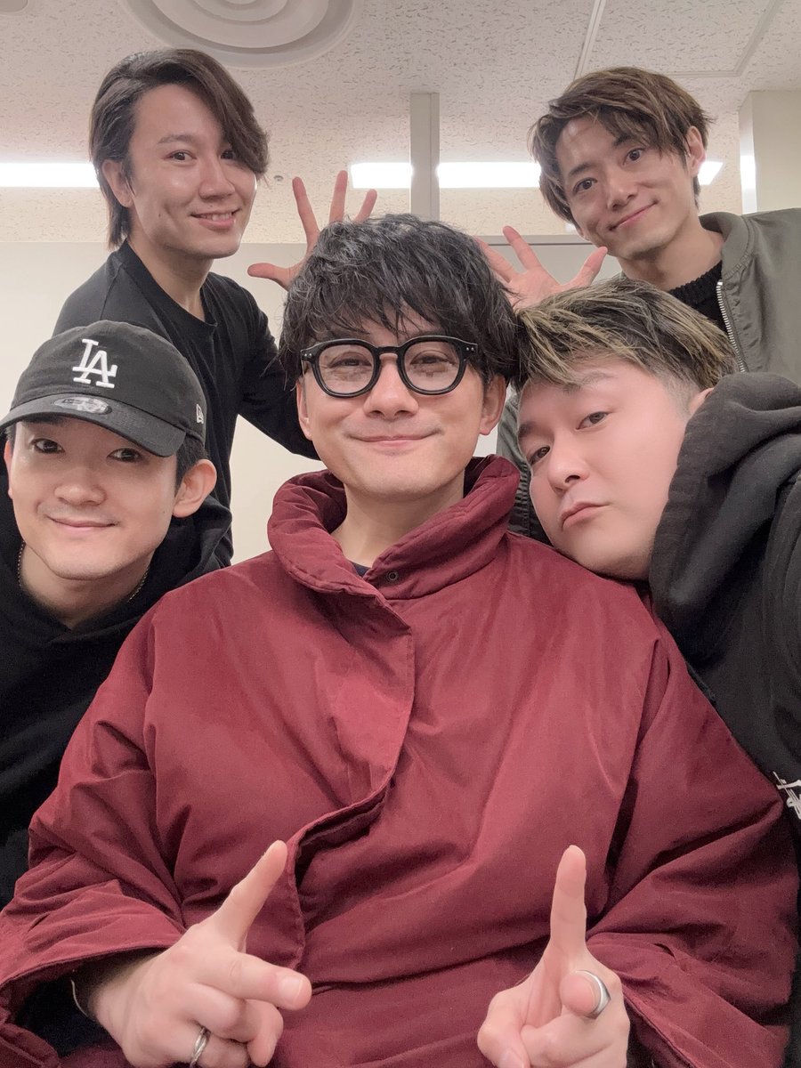 nkmz315's tweet photo. ALTAR BOYZ 2025 team GOLD
本日もありがとうございました‼︎
みんな本当に最高です♪
大好き５人で📸
#アルターボーイズ　#ALTARGOLD https://t.co/eQO2vbvXwP