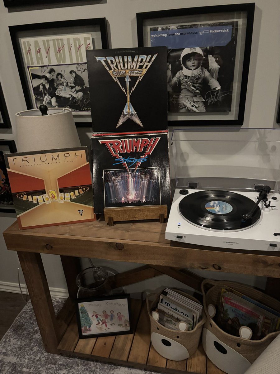 reidworld's tweet photo. Three Way Thursday! A weekly post of a metal ménage. This week it’s Triumph because they RULE! 81’s Allied Forces, 85’s live masterpiece Stages and 86’s Sport Of Kings! Give them a spin, like, retweet and share your thoughts. #myvinylcollection #Triumph https://t.co/OG24lJ1YK6