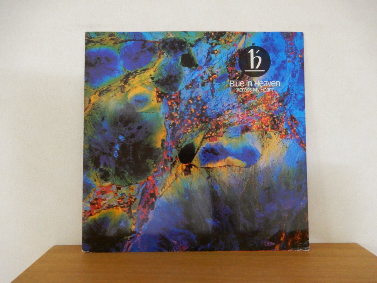 Blue In Heavenのこの12インチ、Hugh JonesとMartin Hannet両氏の