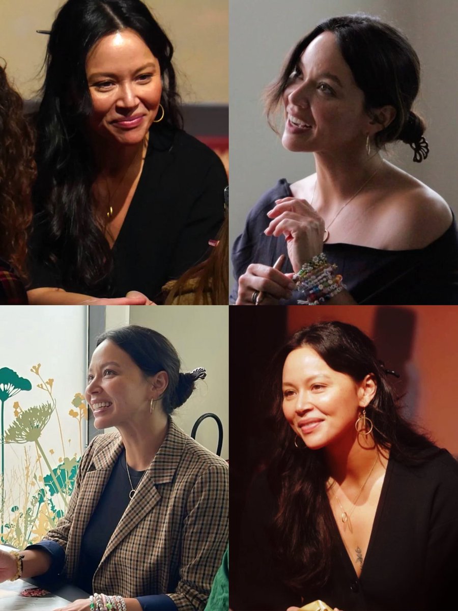 The way she looks at her fans is so precious 🥹