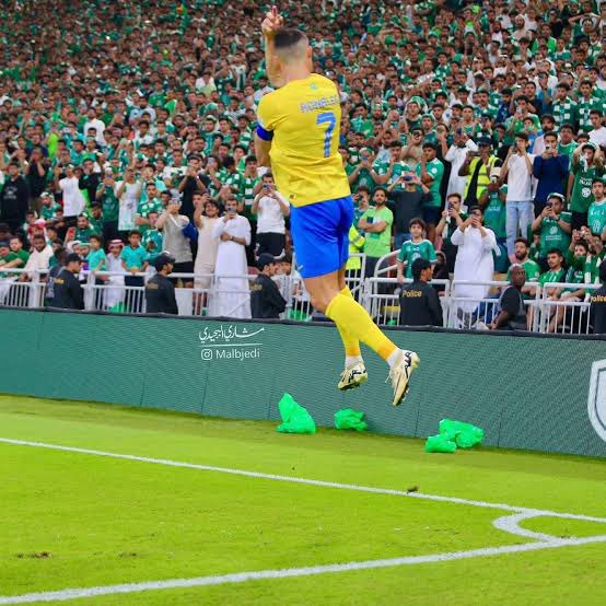 ByanNassr's tweet image. 🚨🚨🚨🚨|| عاجل : 

تبقى 22 يومًا على مباراة #النصر والاهلي 🥶🔥

اخر فوز لنادي الاهلي على النصر في الدوري 

كان قبل (6) سنوات قبل هبوطه إلى دوري يلو 💀💛

😨😨😨😨😨😨😨🤯🤯🤯🤯🤯🤯🤯