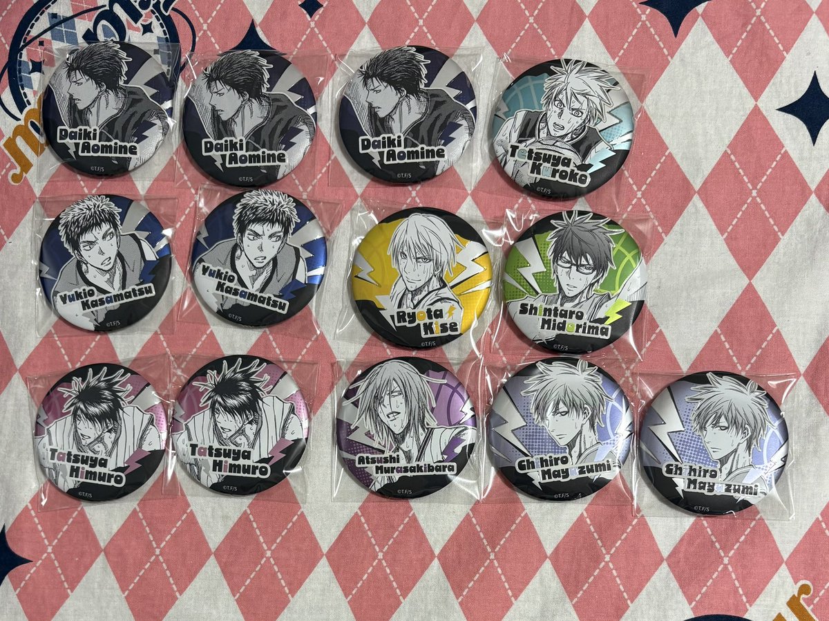 譲渡/交換】黒子のバスケ 黒バス 中国 缶バッジ 譲）青峰大輝 黒子