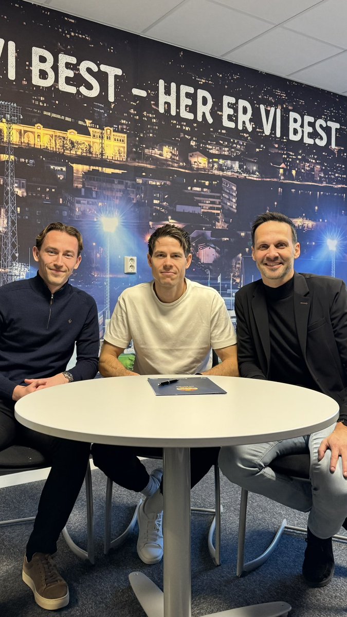 Tiden er ikke inne enda! 
Lars Vilsvik (37) har signert en ny ettårskontrakt med Strømsgodset.

godset.no/nyheter/vilsvi…