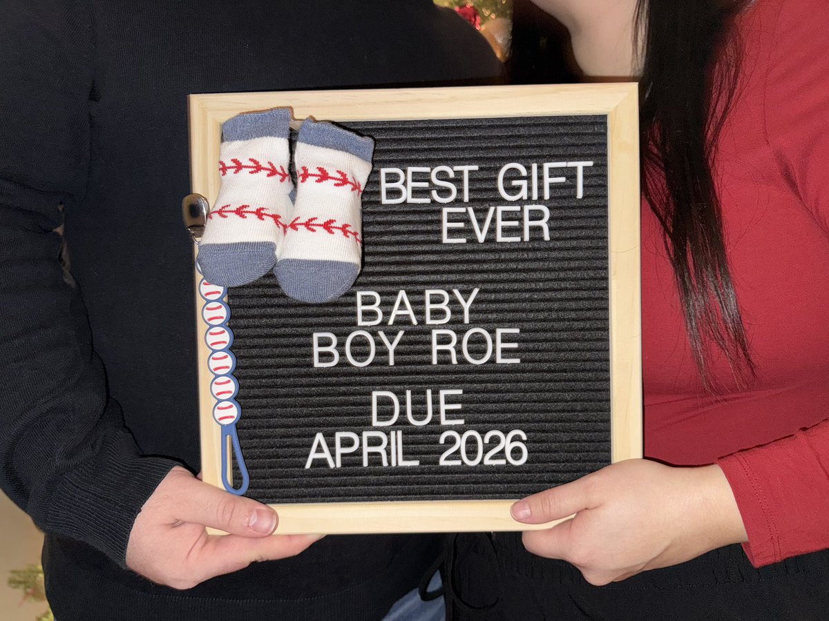 Tony Roe tweet media