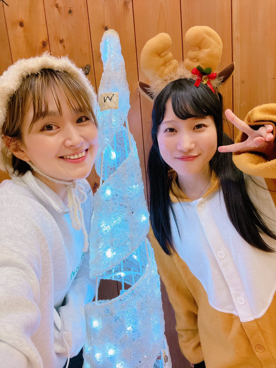 uipppe0531's tweet photo. もくむつライブ！ひぜんりさちゃんと🙋‍♀️
ほんまにめちゃくちゃできたすごい方。大リスペクト！
もくむつライブをめちゃくちゃ大切にして毎回出演されてるのが、めちゃくちゃ伝わって、楽しむぞ頑張るぞー！って気持ちがいつもめっちゃ強くなる💪
いつも、明るく迎えてくれてありがとう！ https://t.co/xtjqvvGaiY