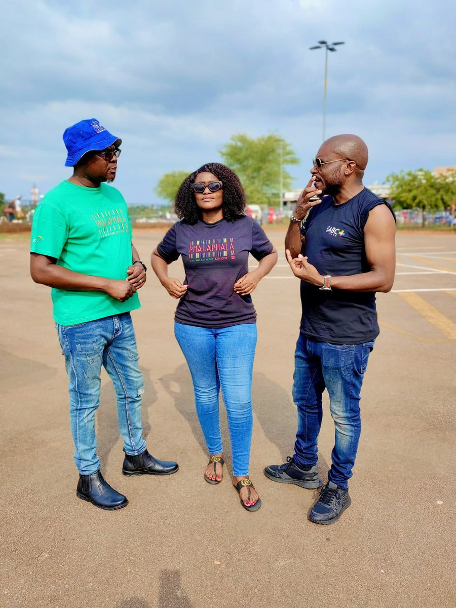 <a href="/shandu_vele/">Shandukani Lukhwareni</a> <a href="/Phalaphala/">Phalaphala FM</a> <a href="/Ticoliphadzi/">Tico Liphadzi</a> <a href="/RonaldSingo2/">Ronald Singo</a> <a href="/SalaniRose/">Rose Salani</a> <a href="/Godfrey_TG/">Godfrey TG Mugwena</a> <a href="/MuhaliTakalani/">takalani muhali</a> <a href="/GumulaM/">Mulanga Gumula 🇿🇦</a> <a href="/Dakalo_Baloyii/">Unique Dee Baloyi</a> <a href="/deep_renzo/">Deep Renzo</a> <a href="/mabegelivhu/">Livhuwani mabege</a> #dziaorowa326pm #ndi vula vala mubvango wau vula hallelujah 🙏 🙏 👂✍️💯💥💫❤️