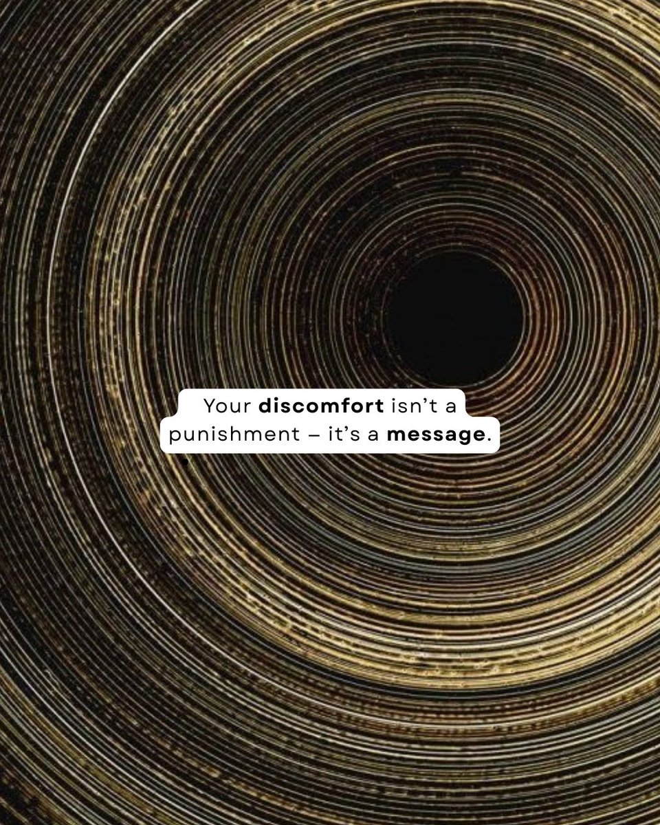mediumkelley's tweet photo. Discomfort is a doorway, not a punishment.

#soullesson #mediumkelley #energyshift #divineguidance #spiritualawakening #trusttheprocess #innerpeace https://t.co/isZOoUxRC8