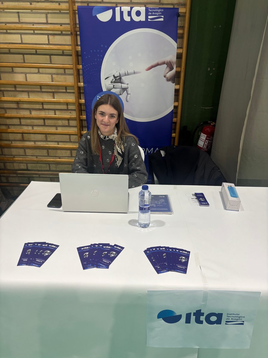 ITA_tecnologia's tweet photo. Participamos en la Jornada de Talento y Futuro Profesional de @salesianosZAR para orientar al alumnado sobre su futuro académico y laboral.

Con @lauracastt y @JorgeLalana de @ITA_tecnologia 

#Tecnologia #Aragón #talento #Jovenes #DespertandoVocaciones https://t.co/3IXeODnWaa
