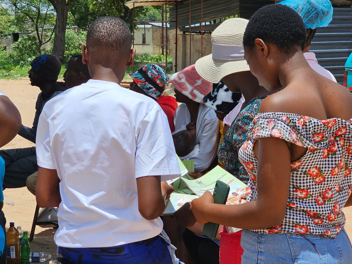 SavetheChildren Zim tweet media