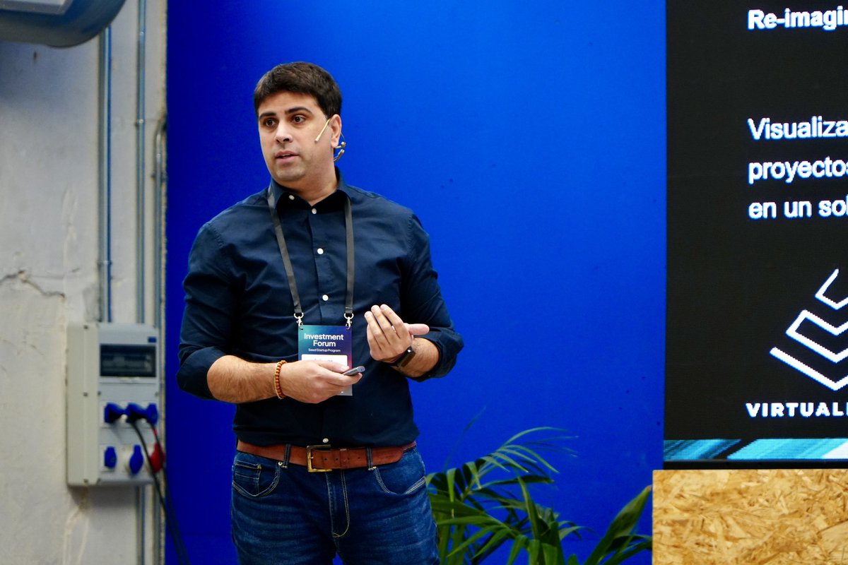 vlciconnect's tweet photo. @VLCInnovation @Calabria_Lucia @Startup_VLC 👀 Virtual Company | Revolucionan la manera en que las empresas presentan y comercializan sus proyectos, ayudándoles a plasmar sus ideas y darles vida a través de imágenes 3D profesionales. #SeedStartupProgram https://t.co/SPRH8KYykl