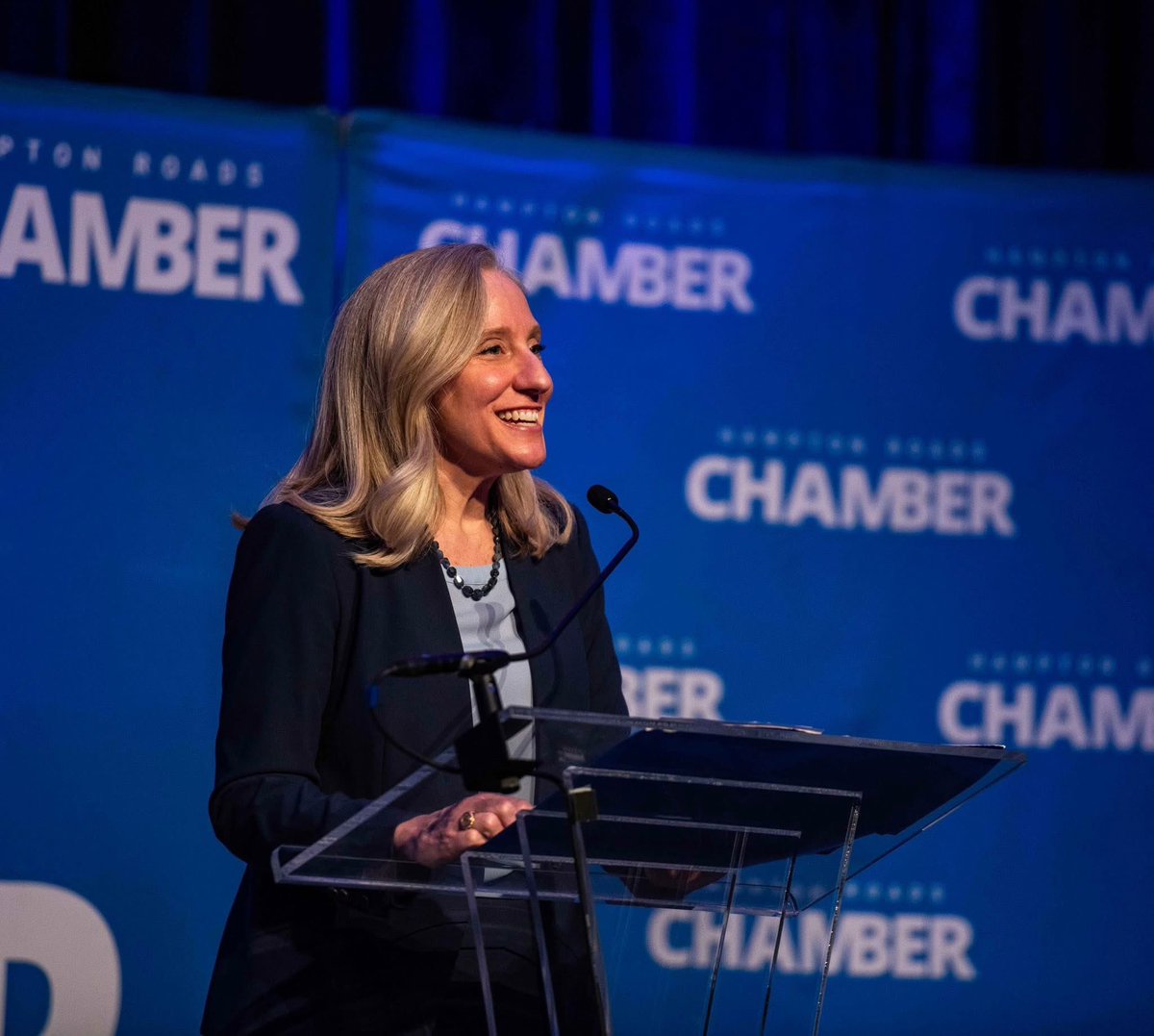 Abigail Spanberger tweet media