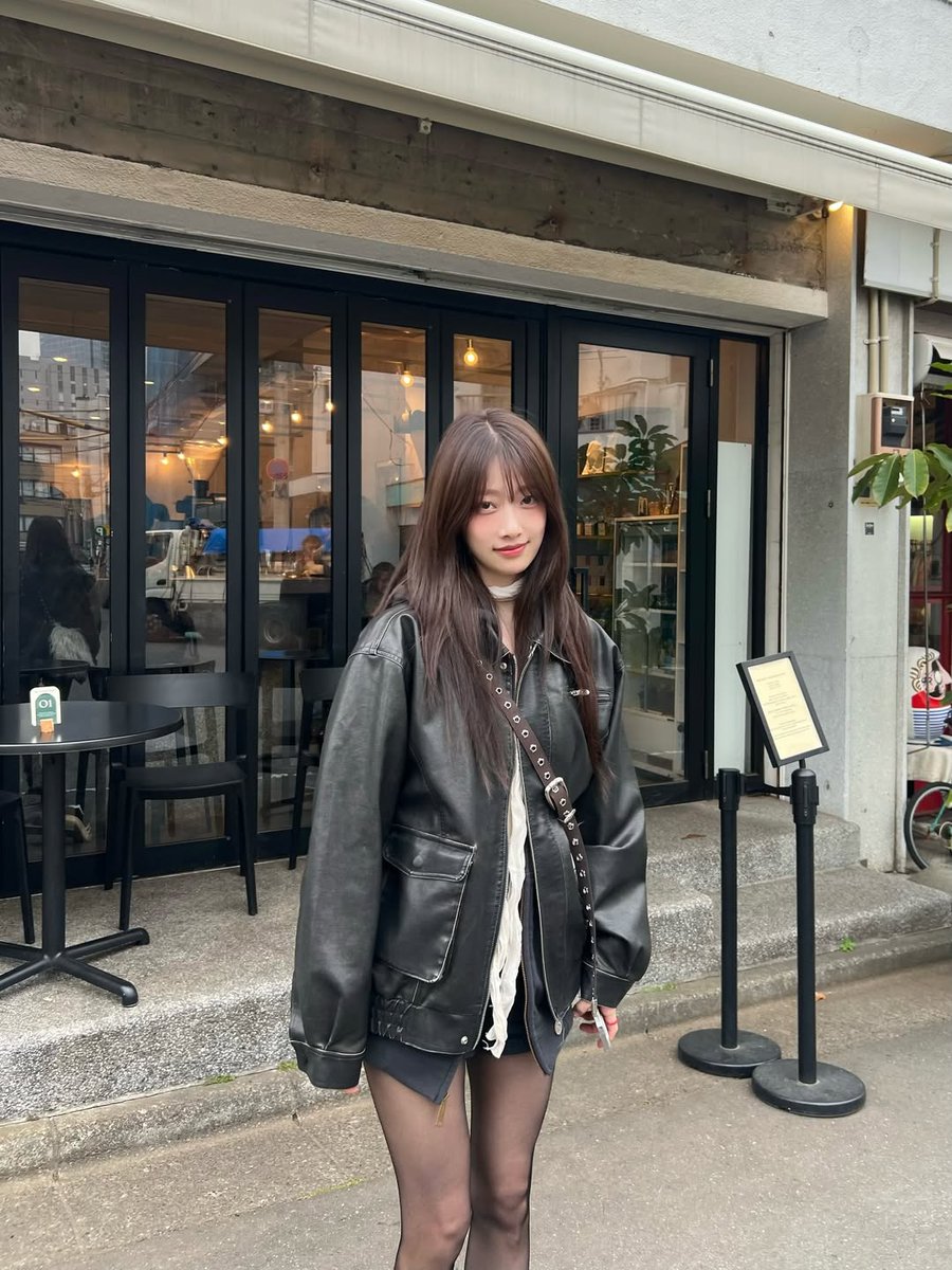 NICESTAGRAM's tweet image. [111225] — e.heomer ☆ ig update !

"TOKYO
I was happy"

[+]
#EUNICE #유니스