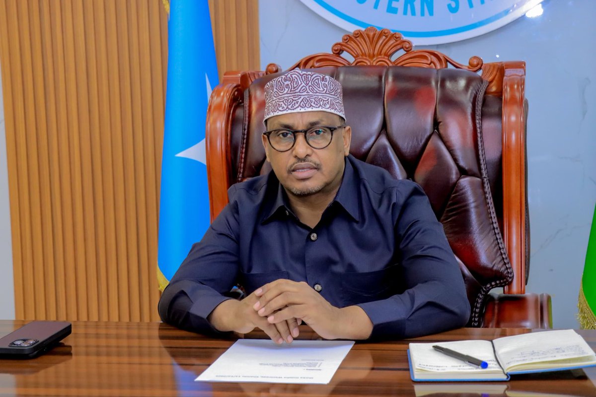 AbdirashidYJ's tweet photo. Waxaan maanta shir gudoomiyay Fadhigii 4aad ee shirka Khamiis laha ah ee Golaha Wasiirada Dowladda Waqooyi Bari Soomaaliya. https://t.co/JsEIkG0Uou
