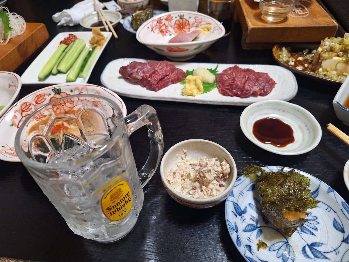 俺達にはサーフしかない…けど
明日の予報にイモ引きました🍶
明日サーフに立たれる方
ご健闘を祈ります✨🍻