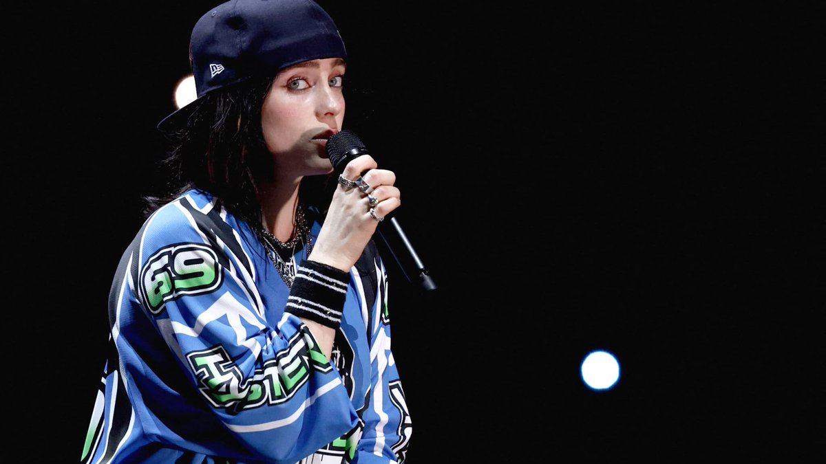 Billie Eilish : son film-concert "Hit me hard and soft" se dévoile dans une bande-annonce
l.bfmtv.com/luOn