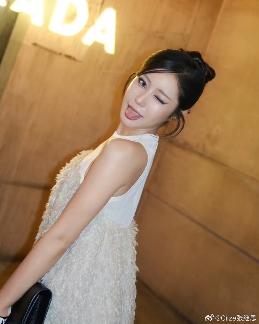 ciizezip's tweet image. 111225 🎞(😜) ​​​

🔗 weibo.com/7929832479/524…

#ciizezphr #CiizeRutricha