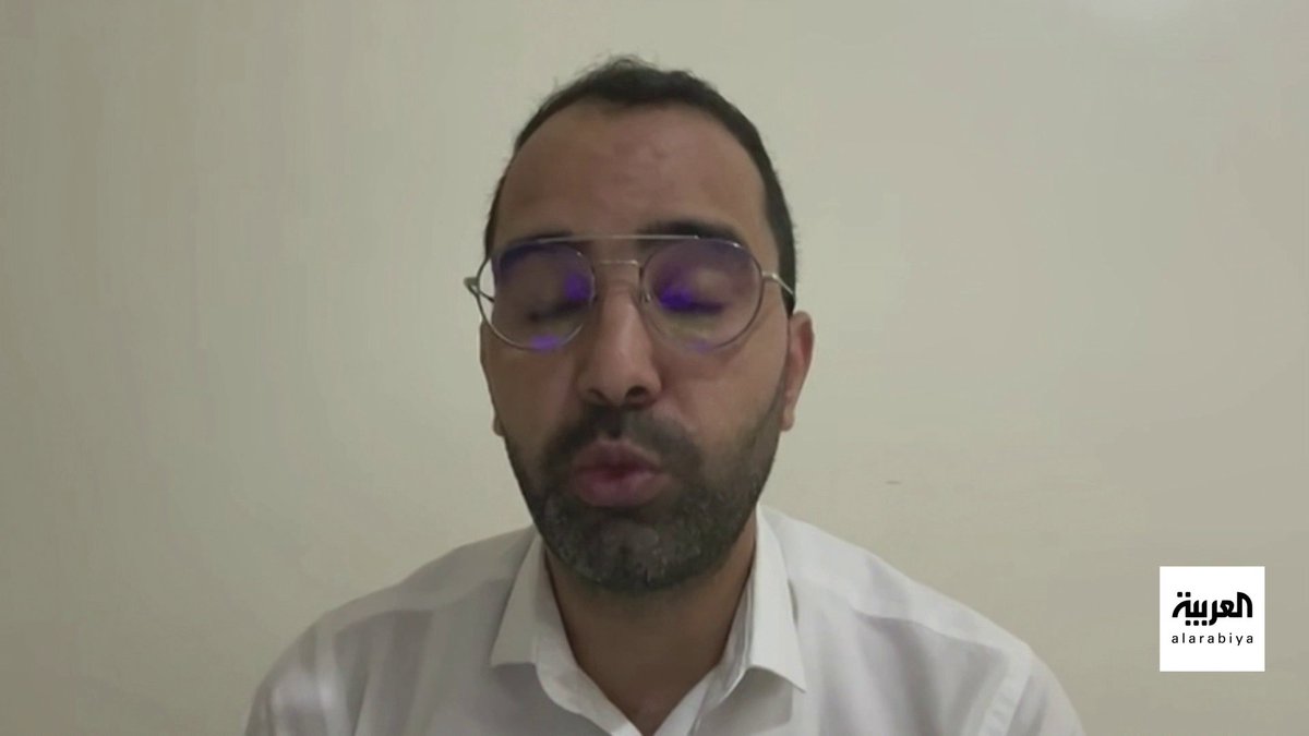 حمزة اشتيوي من صحيفة هسبريس المغربية يتحدث لـ "العربية": "غياب عمر خربين سيؤثر على منتخب سوريا أمام المغرب في ربع نهائي كأس العرب". "المنتخب السوري سيلعب بطريقة دفاعية وسيعتمد على الهجمات المرتدة". "مباراة سوريا ستكون اختباراً حقيقياً أمام المدرب طارق السكتيوي" 