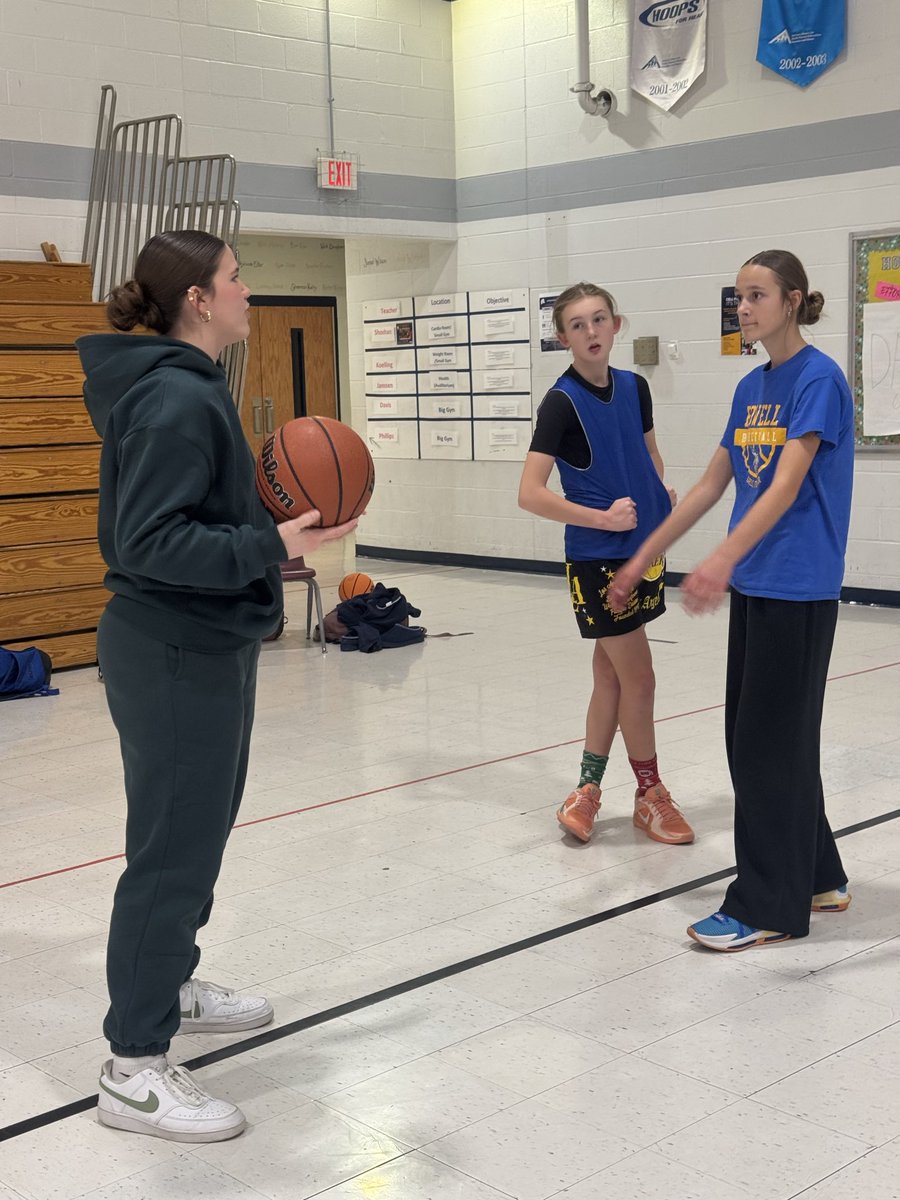 MAFoster1975's tweet photo. @fhladyvikingbb @HowellFeeder  Big shoutout to Katie McKeon for sharing her wisdom and leadership with our 8th Grade Blue and Gold teams!  Proud coach moment, I had the privilege of coaching “#5” years ago, and now she’s inspiring the next generation.  Thanks, Katie! 💙💛 https://t.co/MkvwzajU78