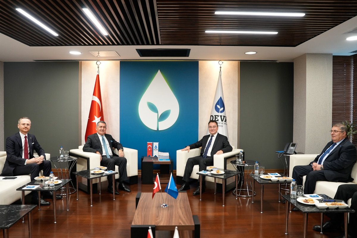 TÜSİAD Yönetim Kurulu Başkanı Orhan Turan Ankara temasları kapsamında DEVA Partisi Genel Başkanı Ali Babacan ile bir araya geldi. Sayın Babacan’a teşekkür ederiz.