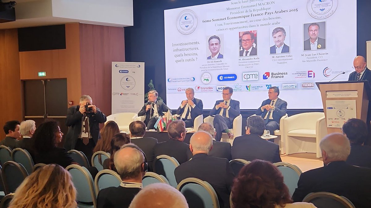 خلال مشاركتي في القمة الاقتصادية العربية-الفرنسية السادسة في فرنسا، عرضتُ حجم الدمار الذي أصاب لبنان قبل وقف إطلاق النار وبعده، حيث تدمّرت عشرات آلاف المباني في الجنوب والنبطية والبقاع وضواحي بيروت، متطرّقًا إلى الضرر الذي وقع على القطاعين الزراعي والبيئي بفعل القنابل الفوسفورية.