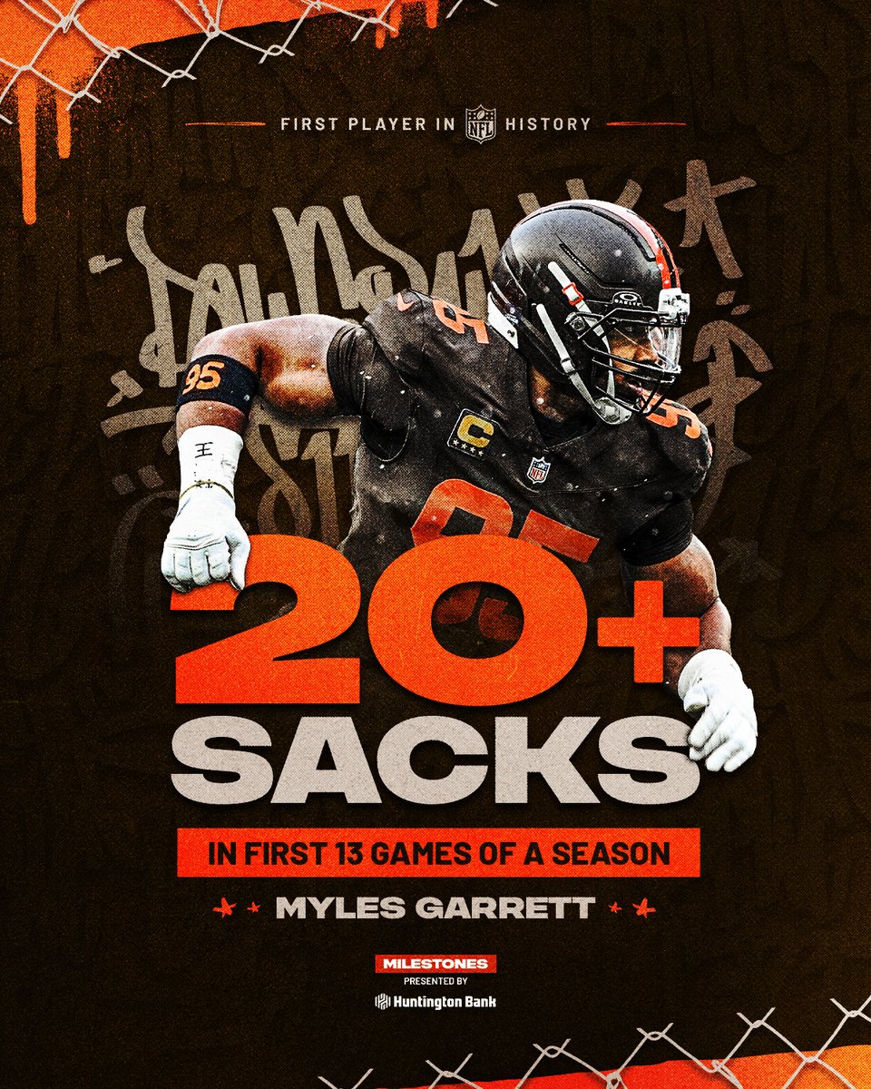 add another stat to the long list under "Myles is the first player in NFL history to..."
@Flash_Garrett x #ProBowlVote