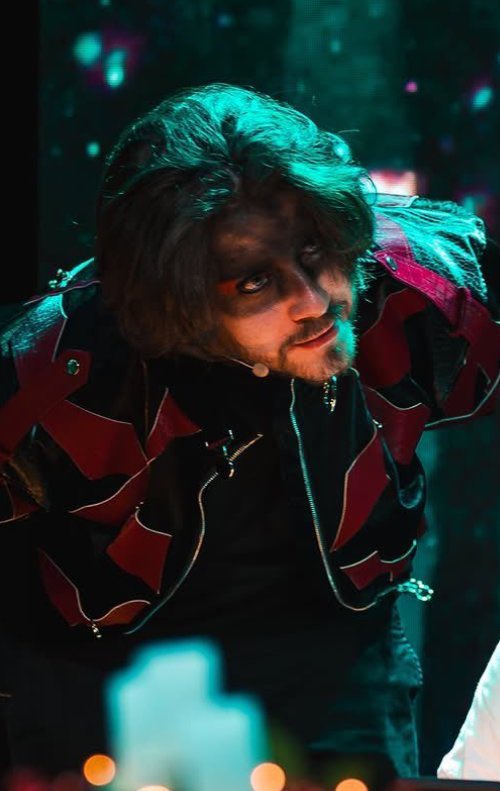 hanwitchs's tweet image. jaqueta oficial de ordem paranormal