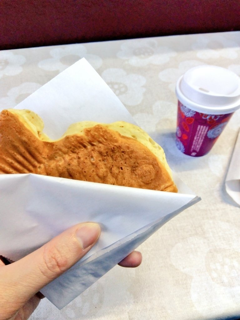 もう少し気軽にＸと付き合いたいと思いつつ、いつも何を載せれば…🐧💭となってしまう。
ので今日食べて美味しかったレアチーズたい焼き🐟️