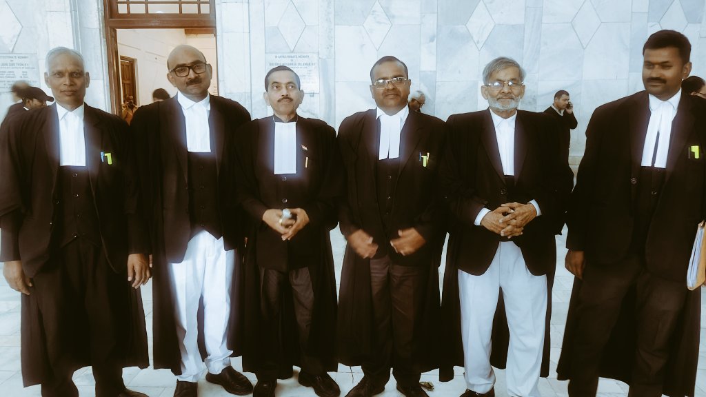 highcourtadvo's tweet photo. ये टीम देख लो, यही अंबेडकरवाद का समूल नाश करेगा,💪🦁🦁🦁 https://t.co/H8qcg04fnR