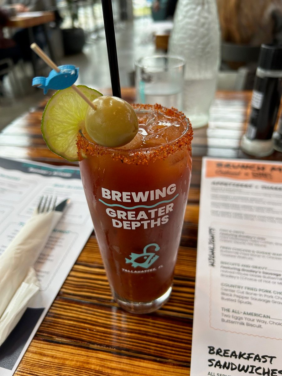 ianjmalone's tweet image. Headed over to Tally last weekend and swung by the new @DeepBrew to check out their new facility and menu... talk about SWEET!!! 🤯

Now if we can just get a Panama City location I'll be good to go! 🍺🍴😎