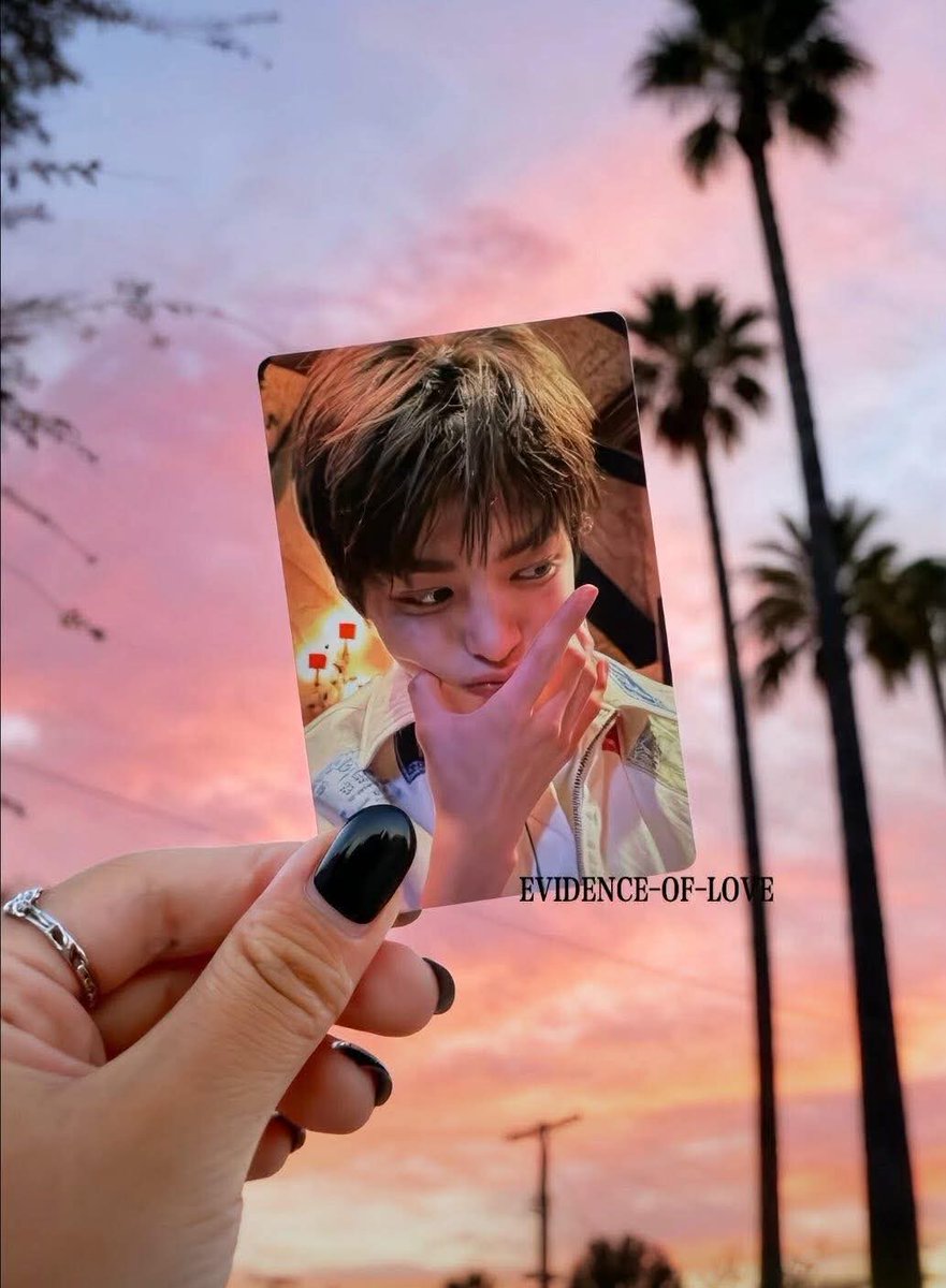 keonhovnbase's tweet photo. Keonho is viral on douyin for his good taking selfie skill and his pcs  are gaining attention 
#KEONHO #건호 #CORTIS #코르티스 https://t.co/VugHBrlCEU