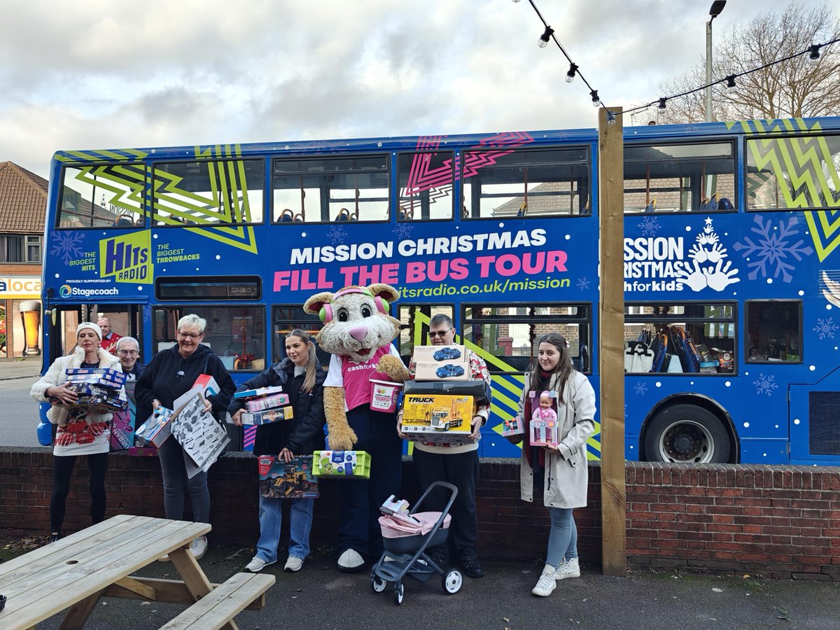 StagecoachEMid's tweet photo. Our #fillthebustour visited The Comet Hotel in Scunthorpe today. We received another generous stack of gifts for @cashforkids. Thank you to everyone who donated a gift ensuring children in our region don't go without a present this Christmas time!
#missionchristmas https://t.co/LMG0kHd9hH