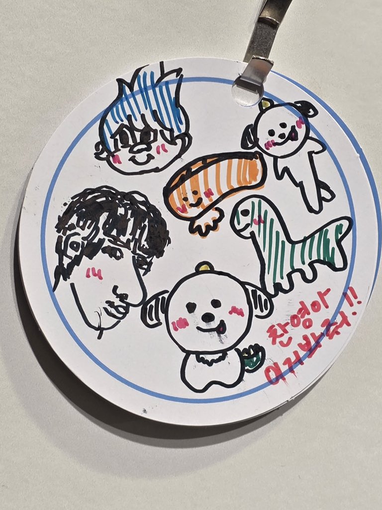 #บับเบิ้ลแอนตัน 🫧 251211

🖼️💬 ชานยองอ่า ดูนี่หน่อยสิ !!

🦕 อื้ม เห็นแล้วน้า~~
🦕 วาดเก่งมากเลยค้าบ~

#앤톤이즈히얼
#ANTON #앤톤 #RIIZE #라이즈