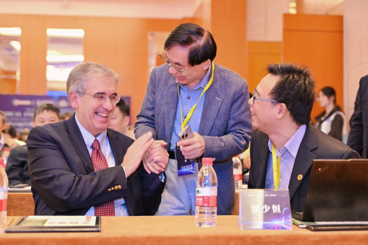 FAITH_ECProject's tweet photo. 📢 FAITH project at the 19th International Symposium on Biomedical and Health Engineering!Prof.  Fotiadis presented on behalf of both CardiOCare and FAITH projects, showcasing cutting-edge advancements in cardiovascular care and trustworthy #AI in health engineering. https://t.co/vJEAsd6FNl
