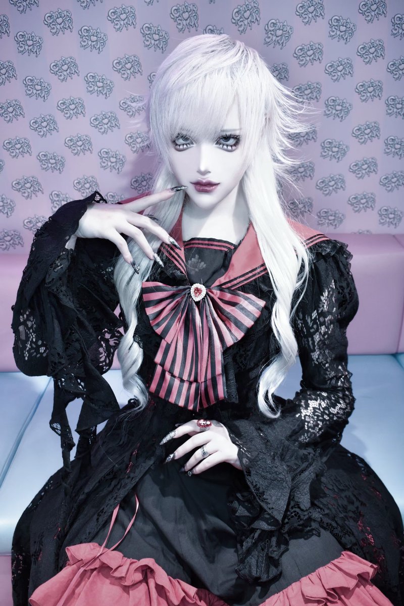 🍬12月12日（金曜日）出勤キャスト🍬 🍬18時オープン🍬 18-L 愛桃みい