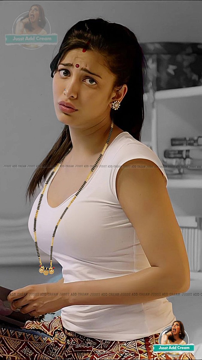Jusstaddcream's tweet photo. That one Innocent and worried expression from our Loved ones can destroy anything..
#Lustface
#ShrutiHaasan #ShrutiDaniels
#Fit https://t.co/eYd2yHGjyi