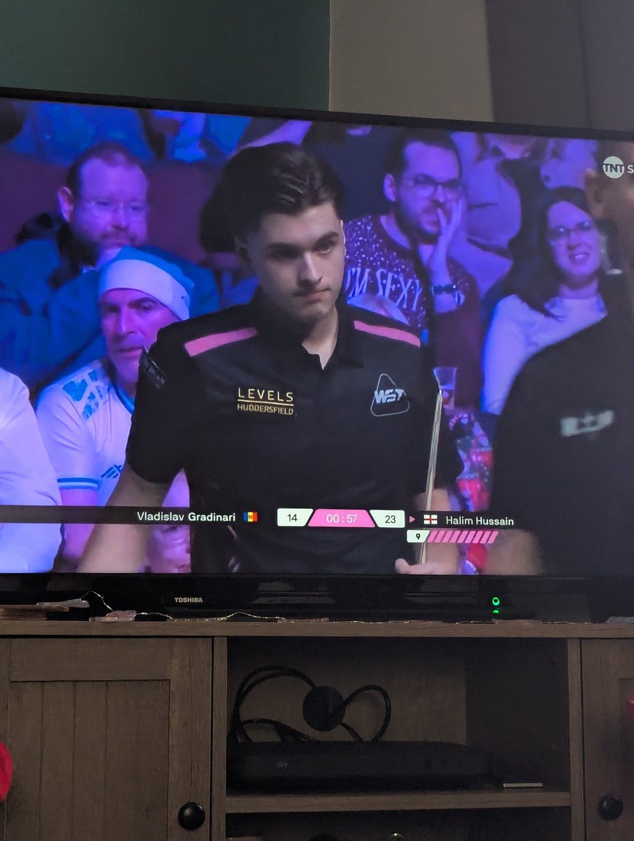 Roastbeef692004's tweet photo. #RobWatch @RobJF24 #snooker #ShootOut https://t.co/zyo0GJAXo6