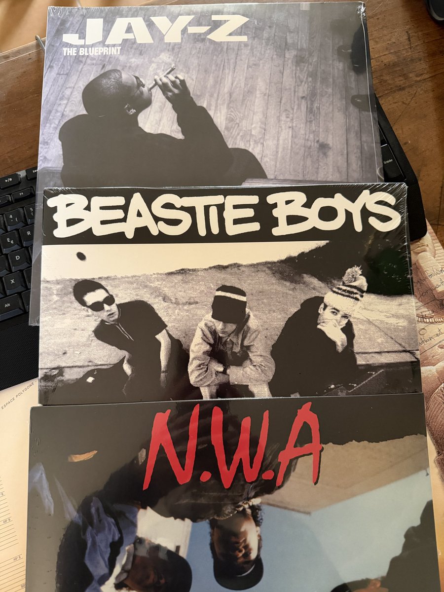 Samples.fr tweet media