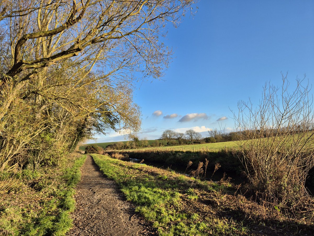 Gorgeous little walk at Bottesford Beck