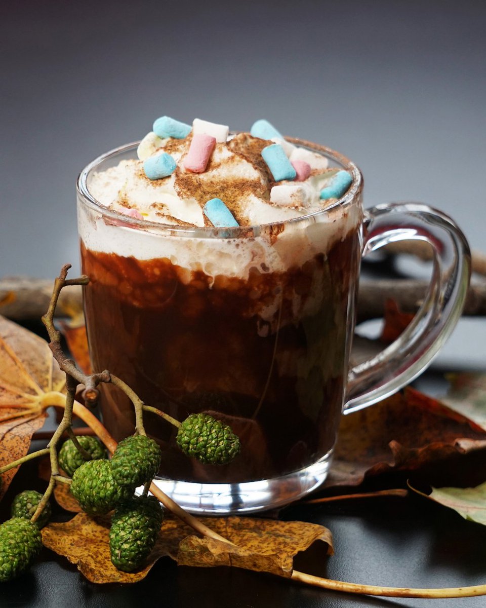 More than just incredible gelato! ☕

When the chill hits, our full menu of delicious hot drinks is here to warm you up.

Come and enjoy a warm moment with us. 🔥

#HotDrinks #Coffee #HotChocolate #CrollasGelato