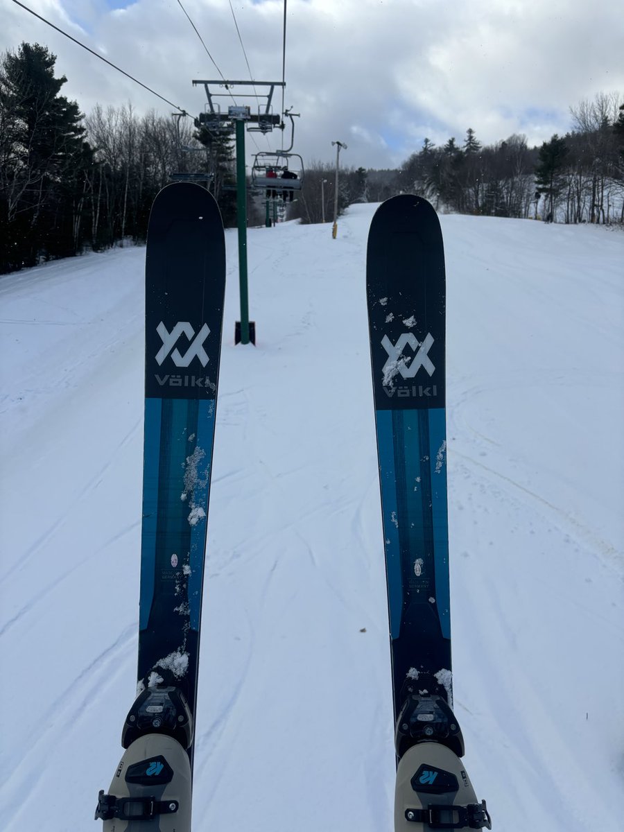 Tips up.  21 trails early December.
#Gunstock