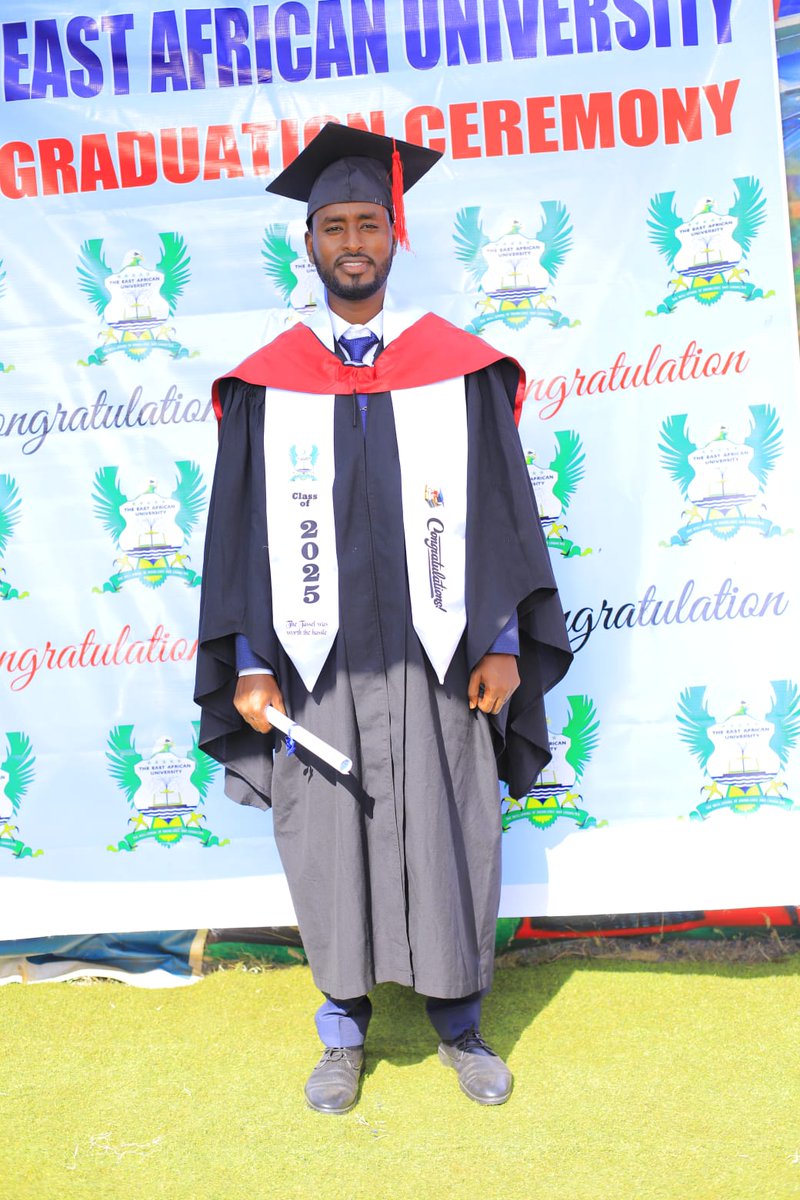 OrmaStudent's tweet photo. Congratulations Wazito 🎉🎉🎉 on your well deserved achievement and sacrifice you've made in your pursuit for knowledge. Now you have been given power to read and write, go and enlighten your people. Orma nation is really proud of you all. #Graduation https://t.co/QwqgdRQ499
