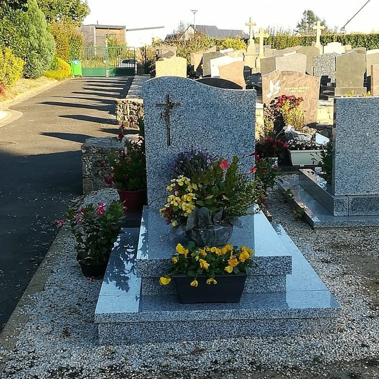 Cultination1's tweet image. 🇺🇸😲GOOGLE CONTINUE DE PAYER SES EMPLOYÉS MÊME APRÈS LEUR MORT : MOITIÉ DU SALAIRE PENDANT 10 ANS AU CONJOINT ET 1 000 $ PAR MOIS AUX ENFANTS !

Depuis 2012, Google offre un avantage unique à ses employés. Si un employé Google décède alors qu’il travaille pour l’entreprise, son…