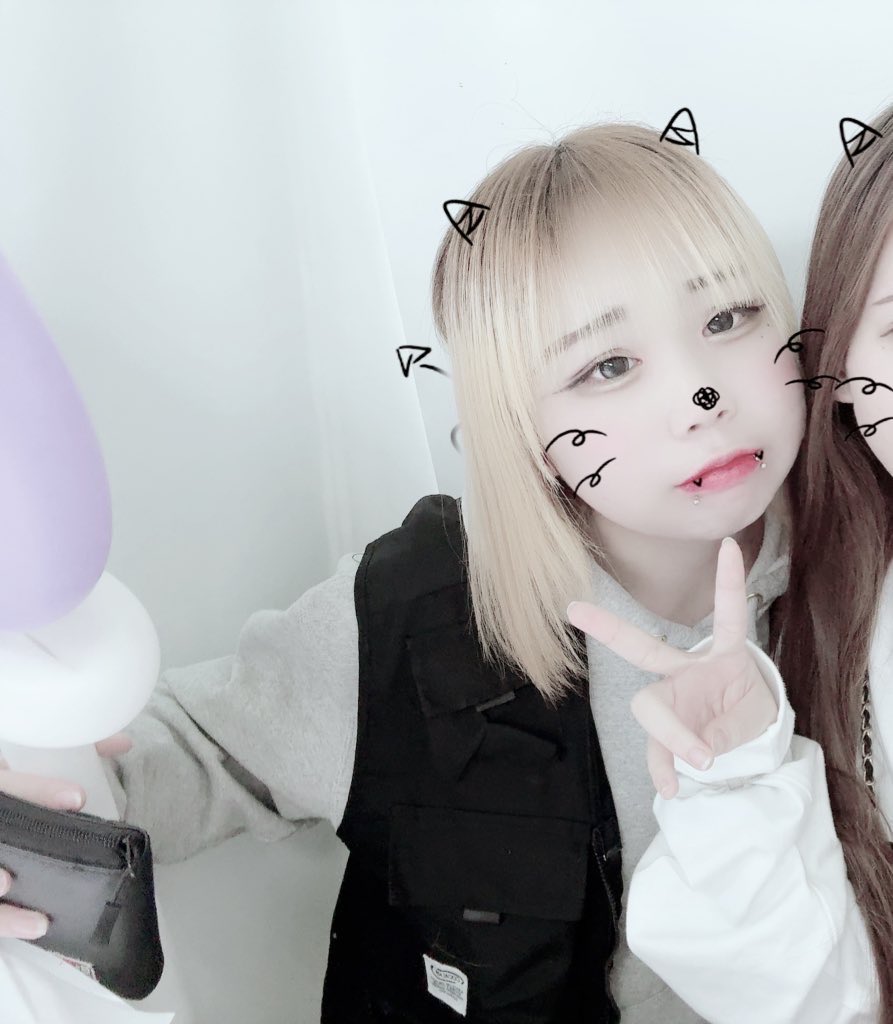 ntllyf's tweet photo. レズにお友達ください~🎶

#レズビアンさんと繋がりたい
#レズビアン https://t.co/cZtJIlKohp