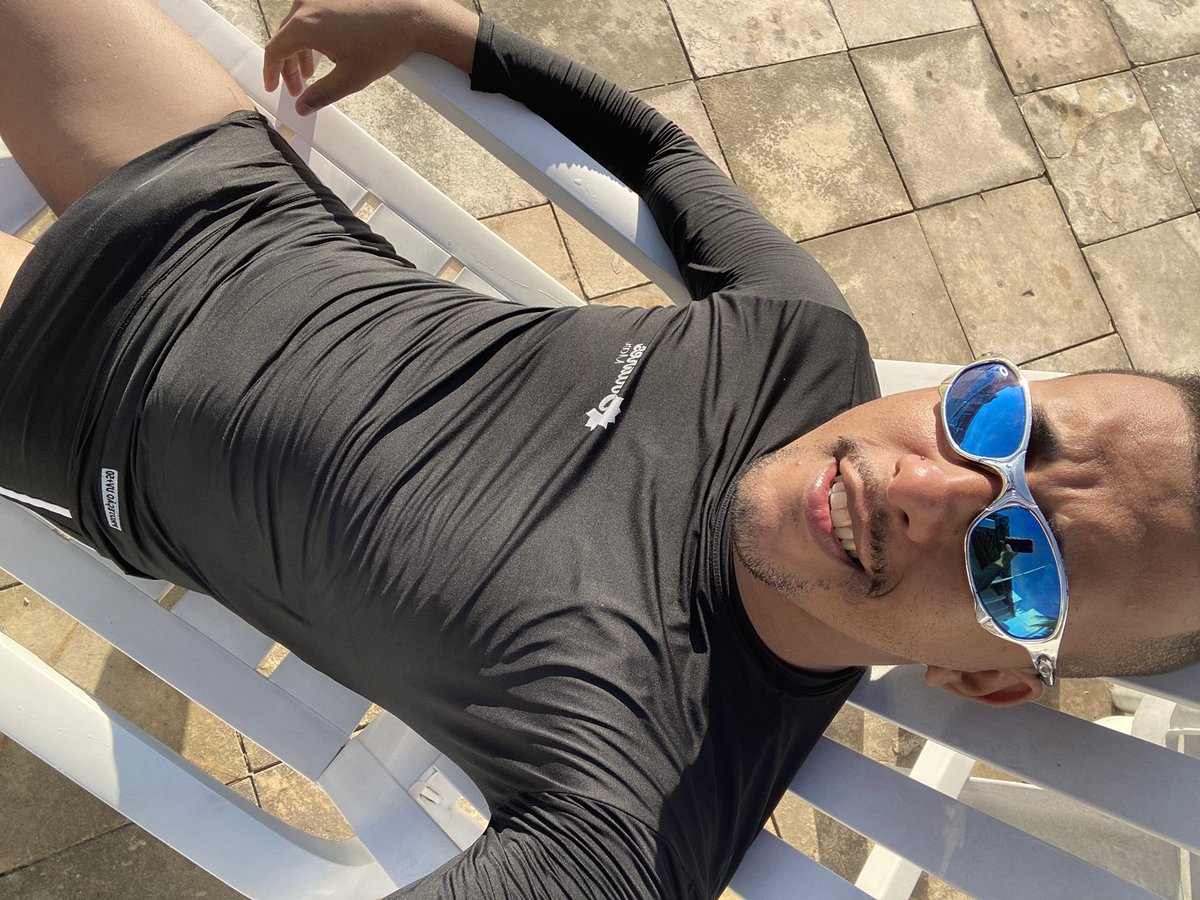 Pintopeuta tweet media