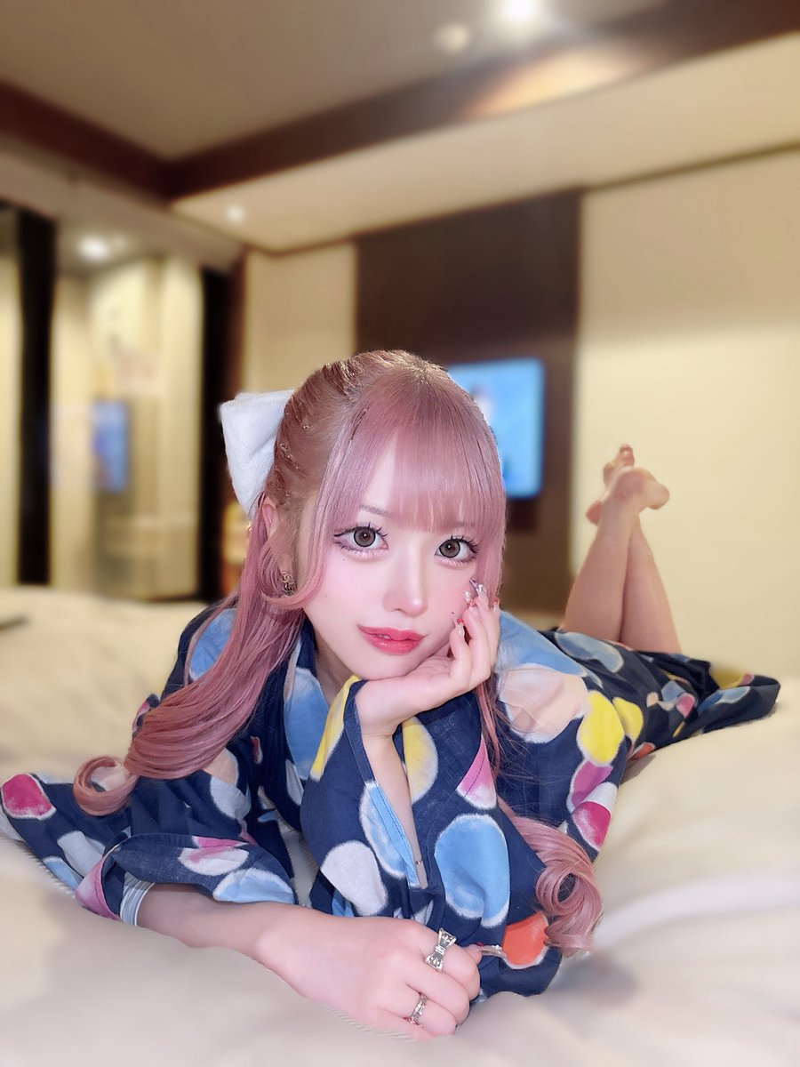 にゃん様😈💩 (@_aroro_966) / Posts / X